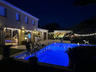 Villa T6 d'exception entre Toulouse et Carcassonne , Vue sur les Pyrénées - - 8