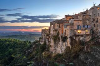 Maisonnette rénovée entre mer et montagne avec 4 couchages au cœur du village médiéval de Tourrettes sur loup proche st Paul de vence Grasse Gourdon Nice Cannes - Tourrettes-sur-Loup - 3