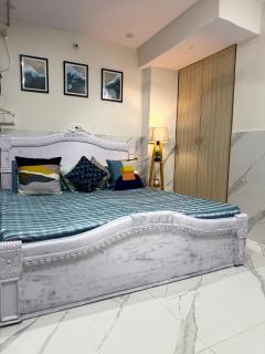 Comfort Corner- Private Apartment for Long Stays - 6