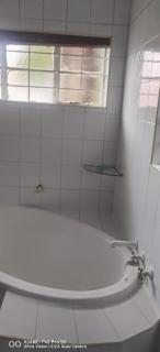 Yellow Stars Guesthouse Get 2hrs 3hrs Day Rest - Johannesburg - 6