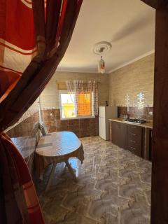 Experience the coastal living in this apartment for daily rent - Azla - 4