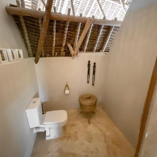 Nyumbani Ya Pili - Guest Houses - Galu - 0