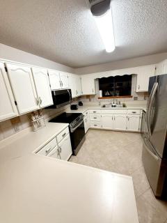 5 min Cozy Family Beach getaway - 6