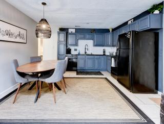 Prime Austin - Jacuzzi Firepit and BBQ - 6