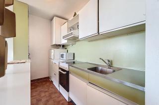 Charming T2 with terrace on the seafront - 7