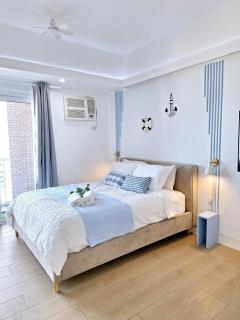 Luxury coastal, Grand Canal view - Manila - 2