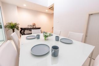 3 Bedroom Spacious Home in Downtown Bangkok Near MRT BTS Asok Station - 8