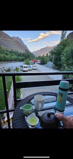 Hotel Chhutuk Heights - Kargil - 4