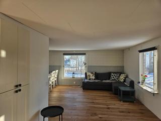 Sea Breeze Cottage - Färjestaden - 8