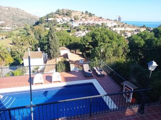Apartamento en Villa con Piscina - 9