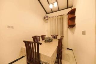 Villa Panthuja - Unawatuna - 6