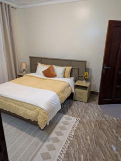 2bedrooms, 2toilets, WiFi, kitchen, free parking - Kampala - 7