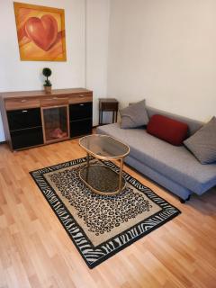 HBS BESTPREIS- Leistung, Nähe City, bis 5 Personen, 2 große Zimmer, große Küche, Bad Einfach und gut - Halberstadt - 0