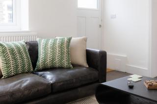 5 Stockland Street - 8