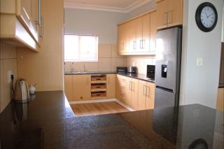 6 Pikkewyn - Yzerfontein - 8