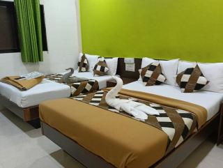 Hotel Metro Plaza Near BARC - 9