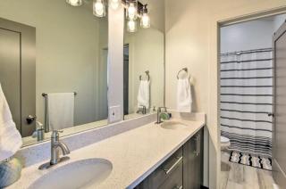 Bear Lake Beach Front! Sleeps 46 - Fish Haven - 1
