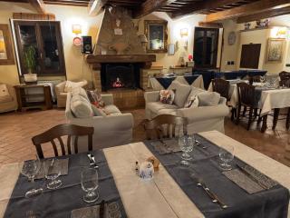 Bio Agriturismo Olivastrella - San Venanzo - 5