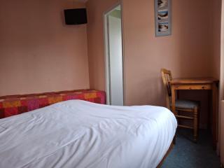 chambre 6 - Fontenay-le-Comte - 9