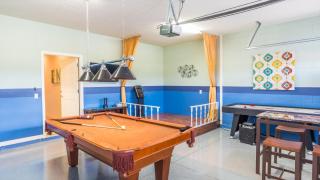 Windsor Westside Resort 7 Bedroom Home with Game Room 0854 - 0