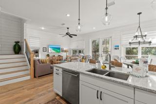The Best of Both Worlds at Seagrove Serenity - Santa Rosa Beach - 2