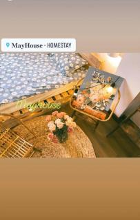 MAY - ORANGE - Balcony - 0