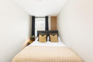 Modern 2-Bedroom Apartments with Free Parking in Leamington Spa - Leamington Spa - 1