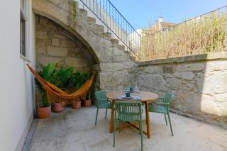 Spacious apartment with patio at historic center - Porto - 9