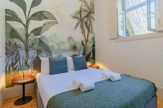 Spacious apartment with patio at historic center - Porto - 8