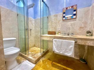 by Calamari Homes - El Porvenir 404 walled city - 4