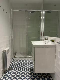 Apartamento a menos de 20 min de sitios clave - 1