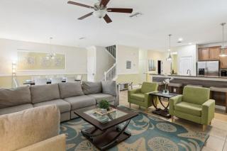 Upstay Family Home w Pool & Cinema ChampionsGate - 8