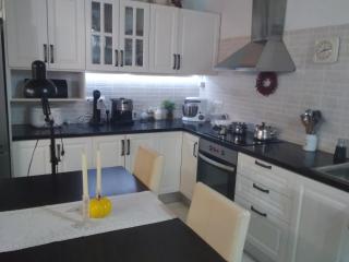 KatoMeria House near Toli beach - 2