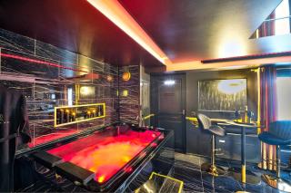 LA GOLDEN ROOM - Suite de Luxe avec Jacuzzi - Mâcon - 8