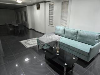 BR1 serviced Accommodation - - 4