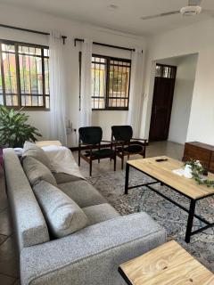 27 Artful Tegeta holiday home with Inverter - Dar es Salaam - 9