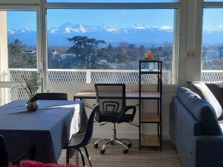 Cap Sud - 53m2- VUE PYRENEES- HYPERCENTRE-WIFI FIBRE -Nouvelle literie - Tarbes - 0
