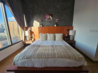 Orchid 2BR Suite with KLCC View and Gorgeous Pool - 8