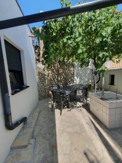 Šućur holiday home - Preko - 9