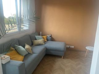 Quiet modern apartment & near city center - Rousies - 0