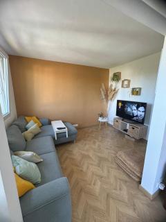 Quiet modern apartment & near city center - Rousies - 7