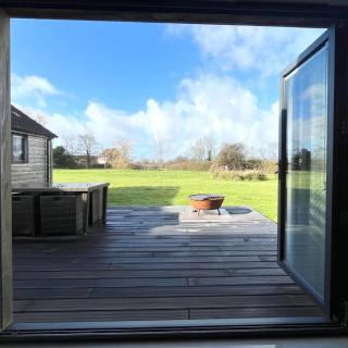 Apple Lodge - Somerset Holiday Homes - 8