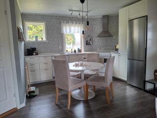 Kattugglans gästhus i utkanten av Ljungby - 9