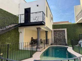 Macarena Guest House by Homelyrooms - 4