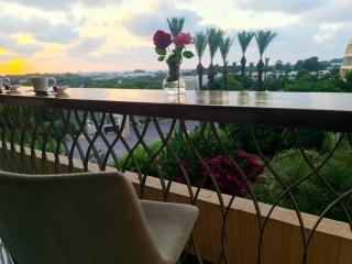 Rose Suite - 3