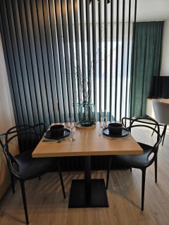 M&M1 studio apartment near center with free parking - AC - Košice - 4