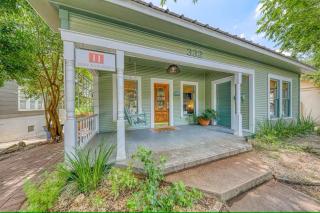 DT 332 Havana Haus - 6