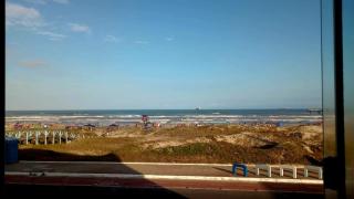 Pé na areia - Tramandaí - 0
