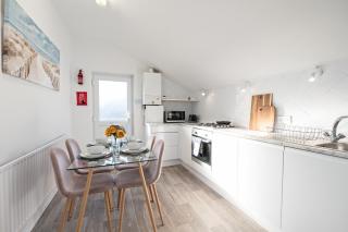 Sunny Seaside Paradise - Cleethorpes - 6
