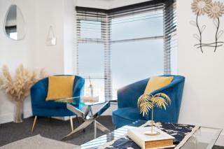 Sunny Seaside Paradise - Cleethorpes - 1